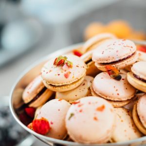macarons, french, pastries-1850216.jpg